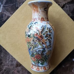 2/$25 Asian vase.